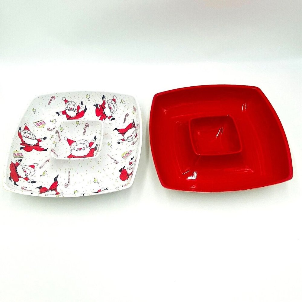 Ullman Vintage Plastic Divided Christmas Themed Dish Set of 2, Solid/Santa Print